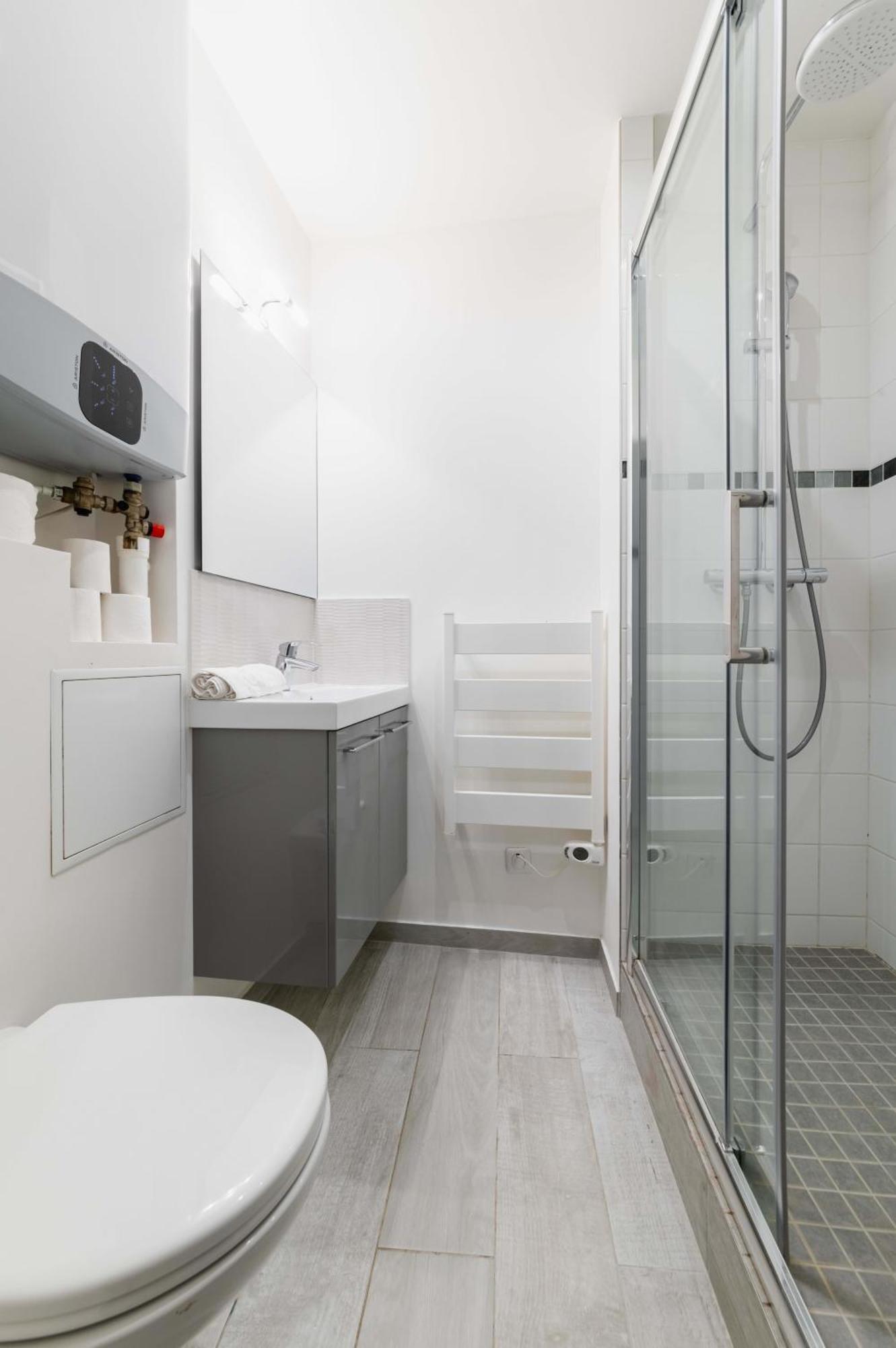 2 Pieces Renovee A Neuf Paris 5 - 4P - Flat-Guest Apartment ภายนอก รูปภาพ