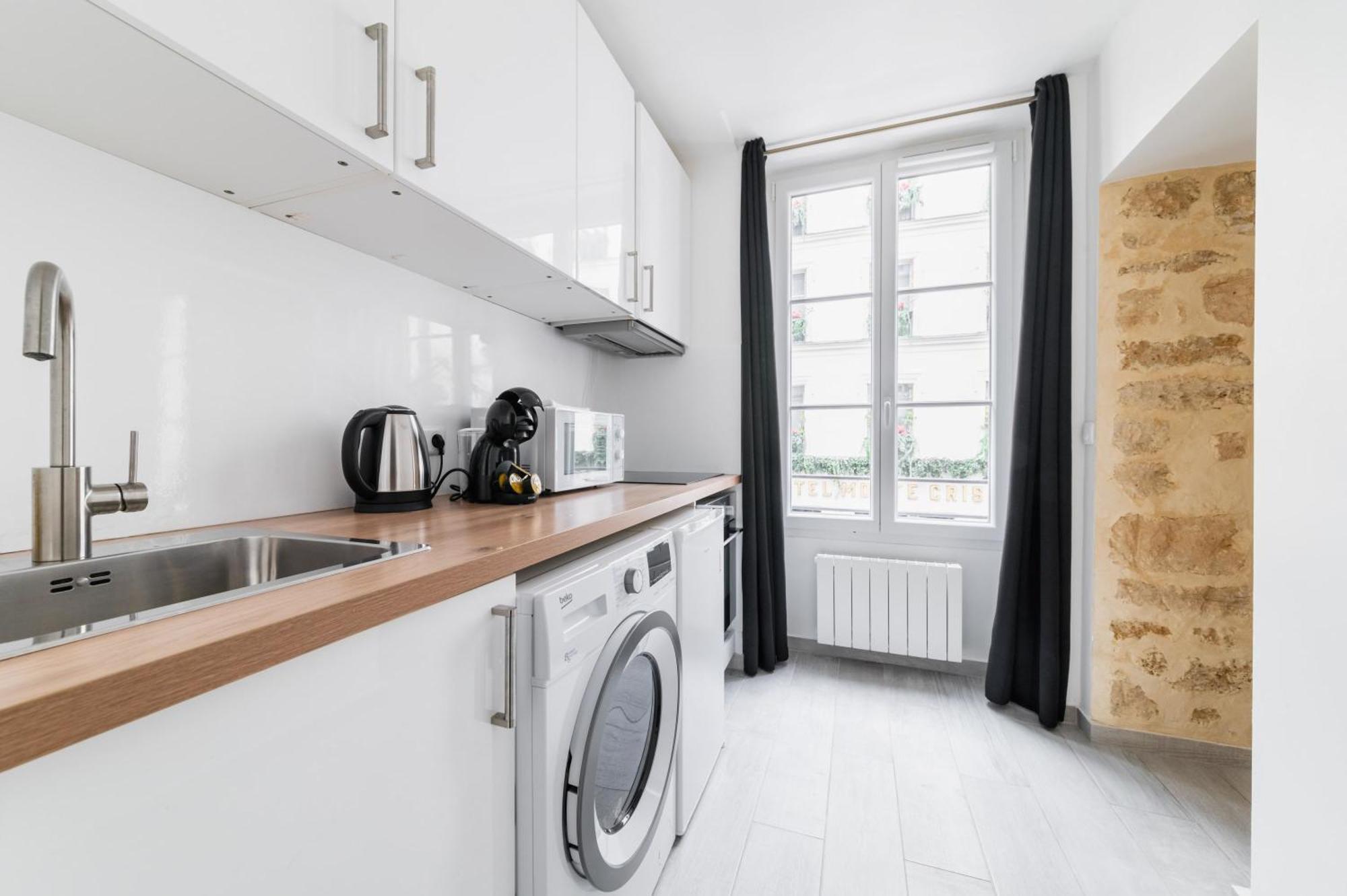 2 Pieces Renovee A Neuf Paris 5 - 4P - Flat-Guest Apartment ภายนอก รูปภาพ